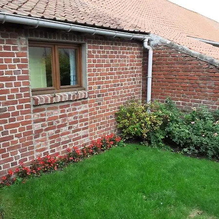 Petite Maison Avec Petit Jardin Prive * Drincham